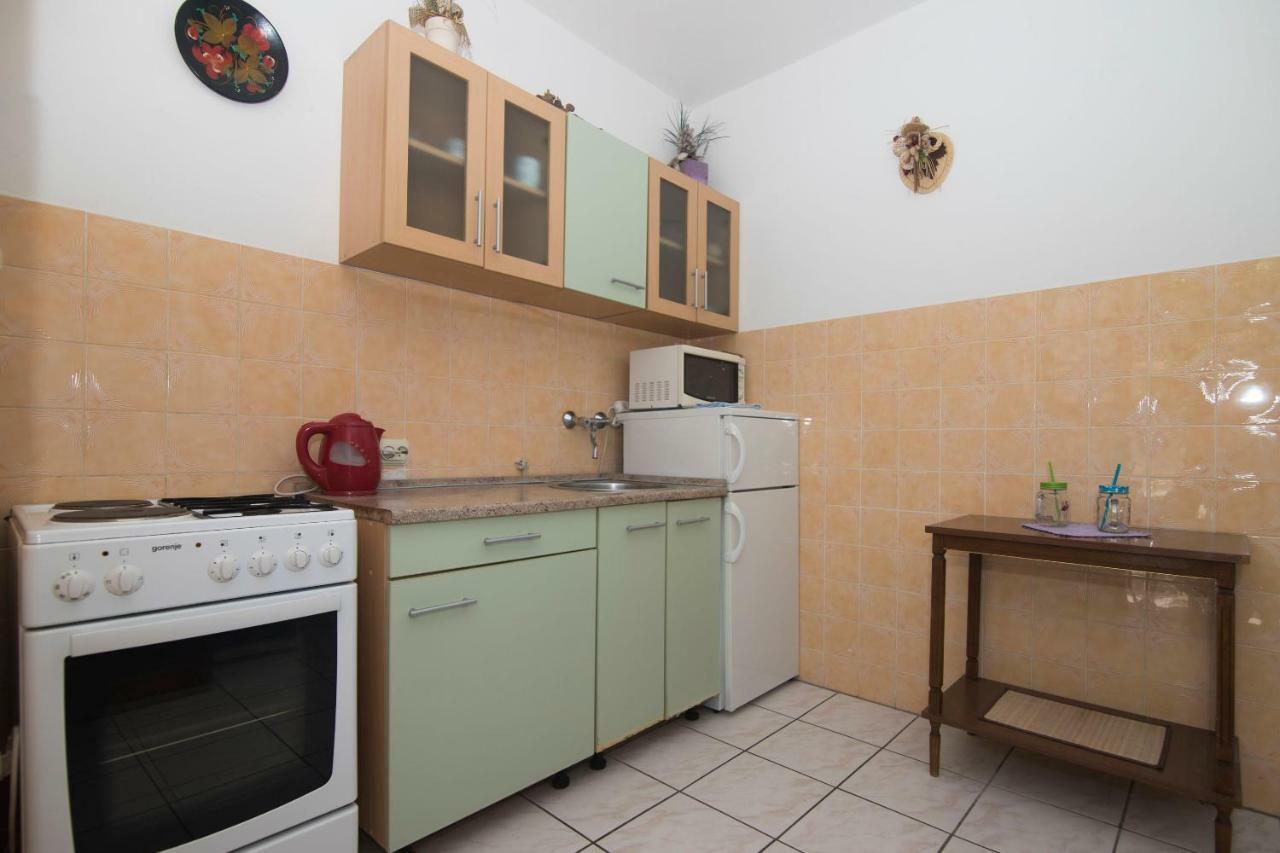 Apartments Tonin Ivan Dolac Buitenkant foto